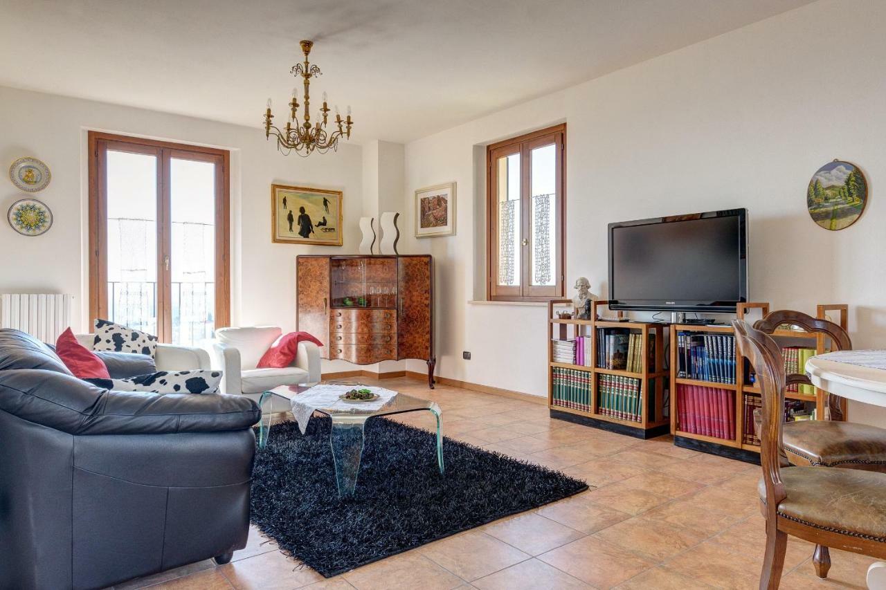Finestra Su Lucignano Apartman Kültér fotó
