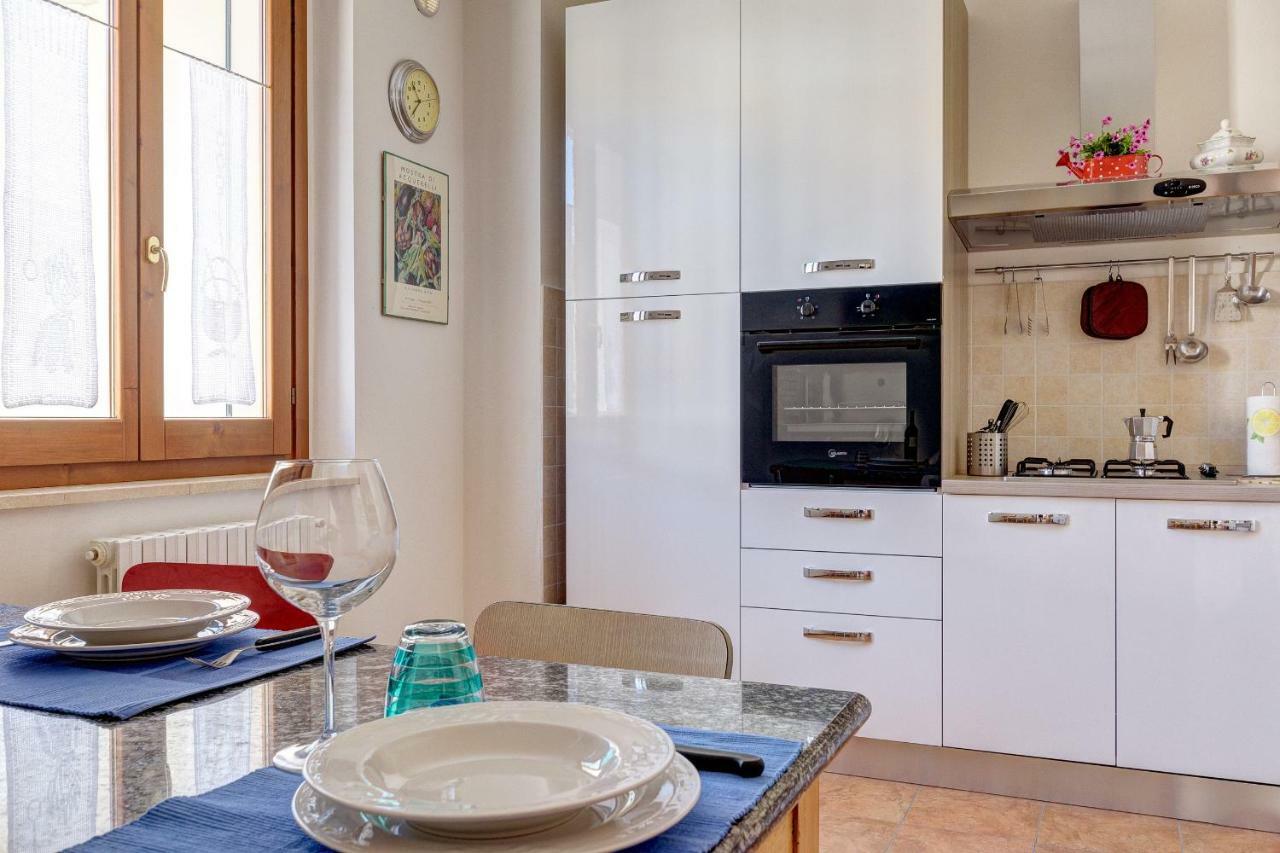 Finestra Su Lucignano Apartman Kültér fotó