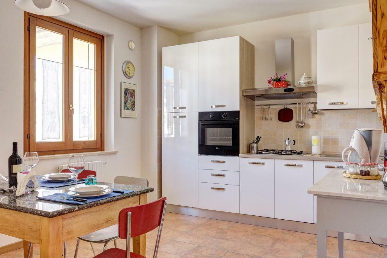 Finestra Su Lucignano Apartman Kültér fotó
